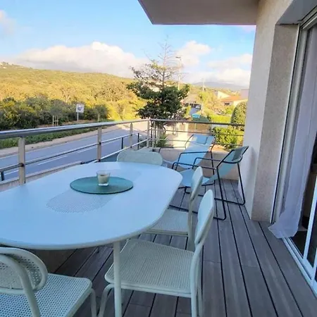 Apartamento Bright In Albitreccia Near *