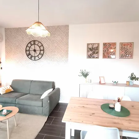 Bright In Albitreccia Near