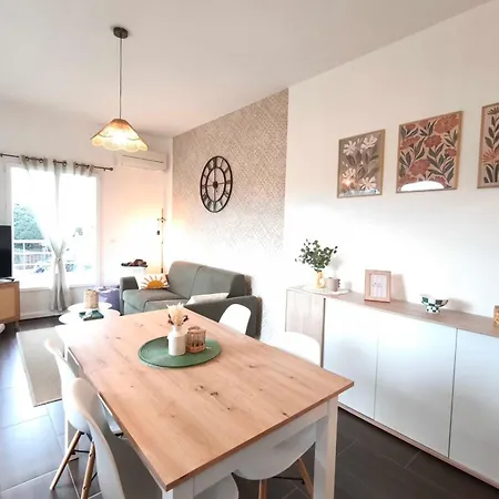 Apartment Bright In Near Albitreccia